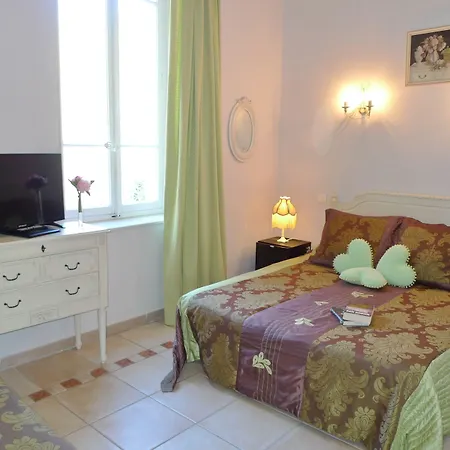 Hotell L'orangeraie 4*