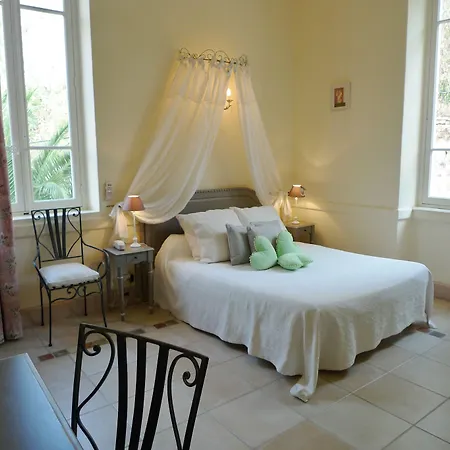 Hotel L'orangeraie 4*